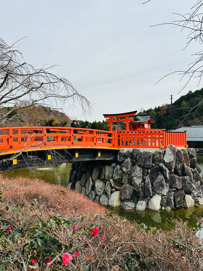 MINOH: Katsuoji, Ryanji y Cascada.